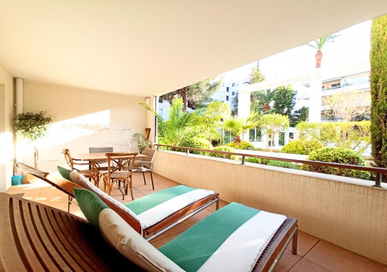 Viva Riviera -14 Avenue Isola Bella Apartment Cannes Exterior photo